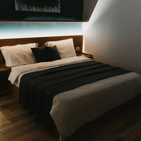 Boulevard Modern Appartement Tirana