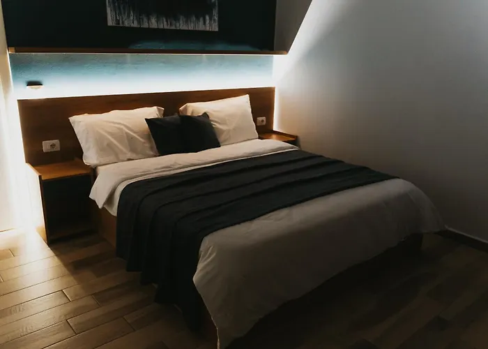 Boulevard Modern Apartmán Tirana